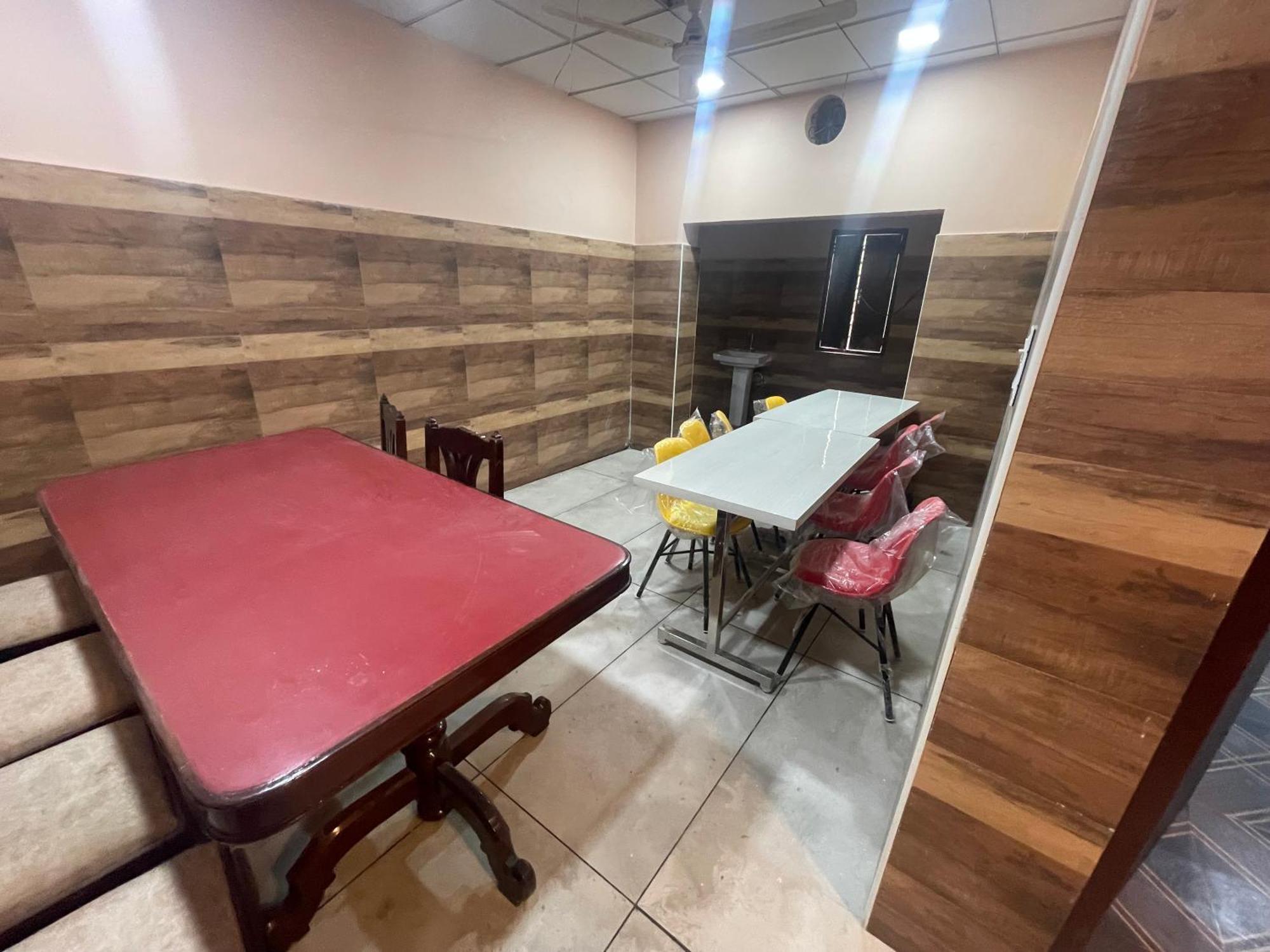 Shiv Shakti Guest House Bhiwani Exteriör bild